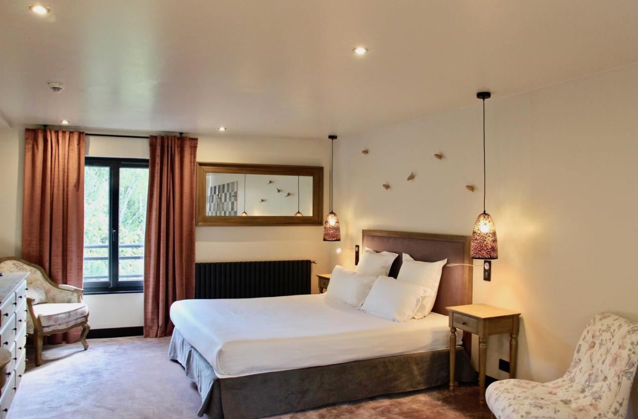 Le Moulin Fouret Hotell Saint-Aubin-le-Vertueux Exteriör bild